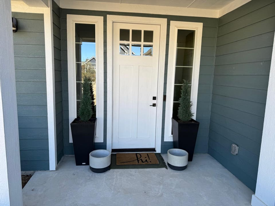 Clean front entry of a home ready for move-in